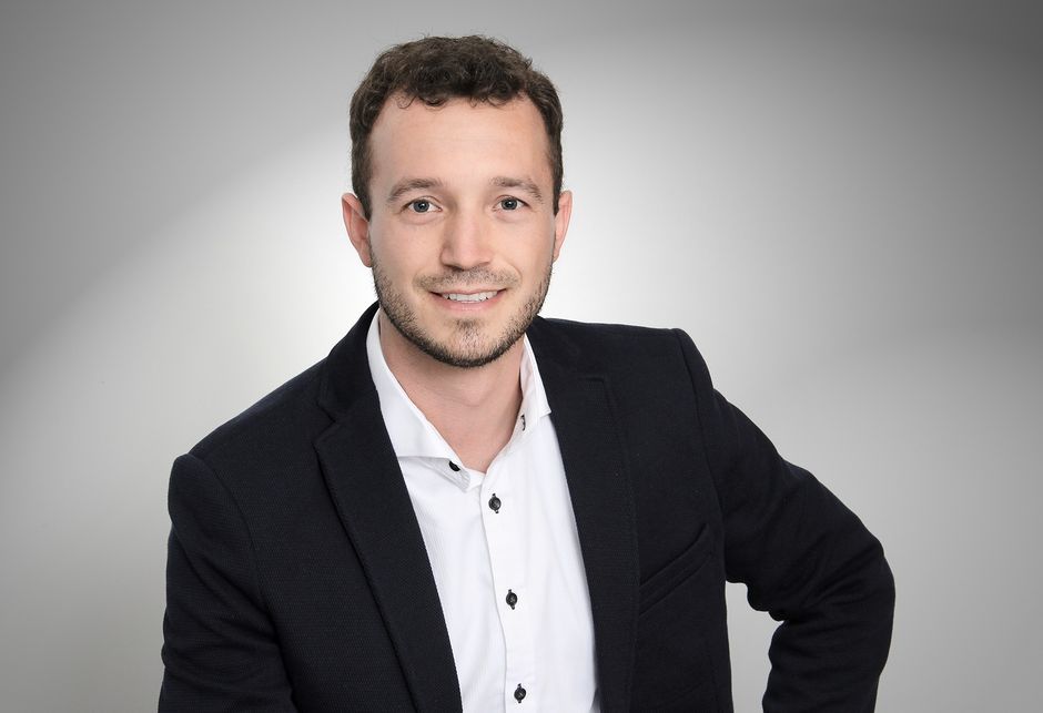 Businessfoto / Business Portrait / Bewerbungsfoto / Bewerbungsfotos Wien - München - Frankfurt - Hamburg - Köln - Berlin