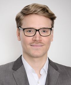 Bewerbungsfoto / Bewerbungsfotos Wien - Hamburg - Berlin - München -  Köln - Frankfurt